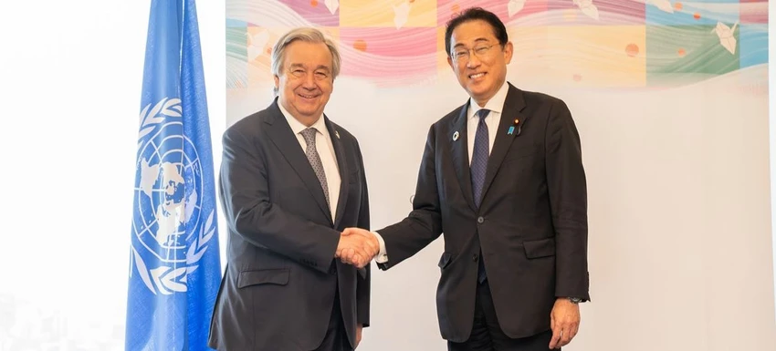 Tổng thư ký LHQ Antonio Guterres (trái) gặp Thủ tướng Nhật Fumio Kishida tại Hội nghị thượng đỉnh G7 năm 2023 tại TP Hiroshima. Ảnh: Ichiro Mae/LIÊN HỢP QUỐC Tổng thư ký LHQ Antonio Guterres (trái) gặp Thủ tướng Nhật Fumio Kishida tại Hội nghị thượng đỉnh G7 năm 2023 tại TP Hiroshima. Ảnh: Ichiro Mae/LIÊN HỢP QUỐC