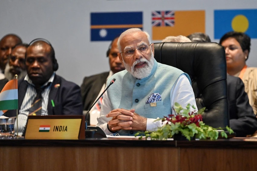 Thủ tướng Ấn Độ Narendra Modi Diễn đàn Hợp tác các đảo quốc Thái Bình Dương hôm 22-5. Ảnh: Adek Berry/AFP Thủ tướng Ấn Độ Narendra Modi Diễn đàn Hợp tác các đảo quốc Thái Bình Dương hôm 22-5. Ảnh: Adek Berry/AFP