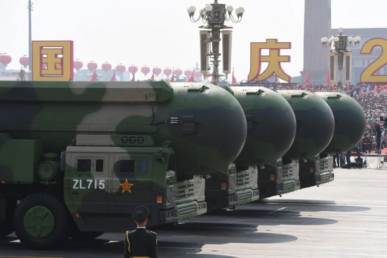 Báo cáo của SIPRI nhận định Trung Quốc đang mở rộng đáng kể kho vũ khí hạt nhân. Ảnh: Greg Baker/AFP Báo cáo của SIPRI nhận định Trung Quốc đang mở rộng đáng kể kho vũ khí hạt nhân. Ảnh: Greg Baker/AFP