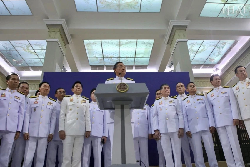 Tân Thủ tướng Thái Lan Srettha Thavisin cùng các thành viên nội các tại buổi họp báo sau buổi lễ tuyên thệ nhậm chức hôm 5-9. Ảnh: THAI ENQUIRER