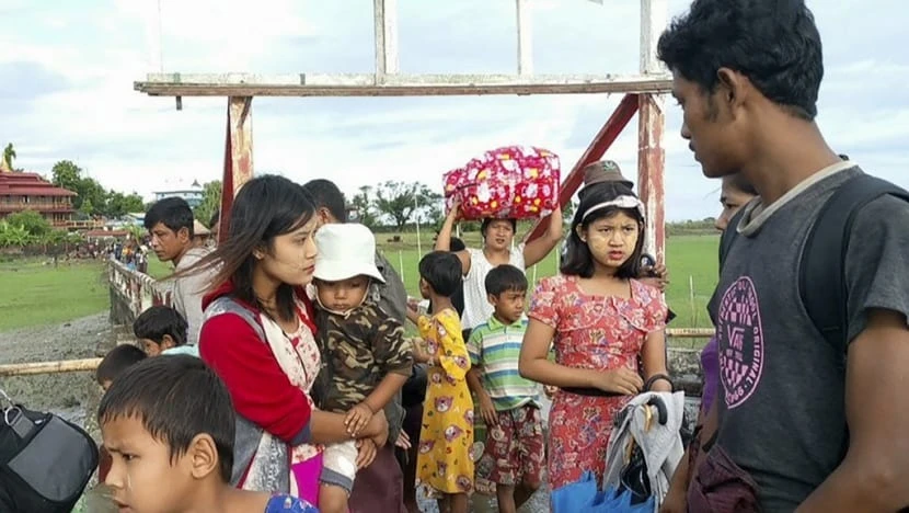 Thái Lan hồi hương hơn 260 công dân mắc kẹt trong giao tranh ở Myanmar