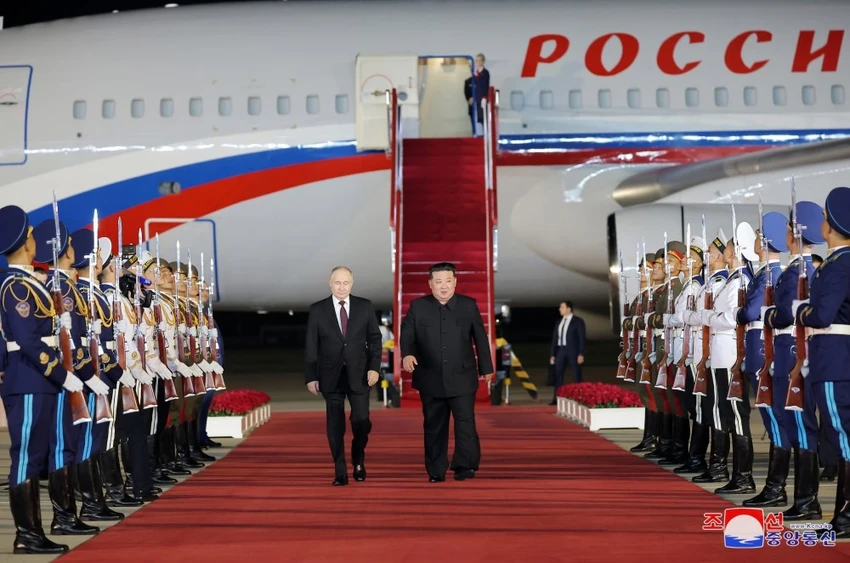 Những hình ảnh đầu tiên của ông Putin thăm Triều Tiên