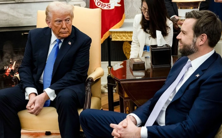 Trump adn Vance.jpg