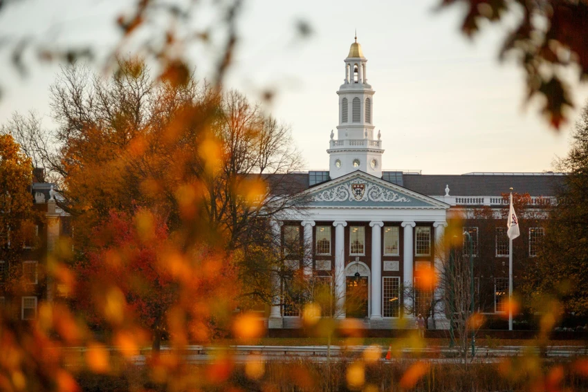 trường ĐH Harvard.jpg