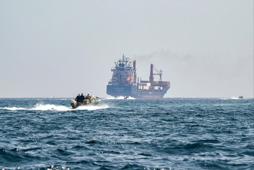 Mỹ, Iran, eo biển Hormuz.jpg
