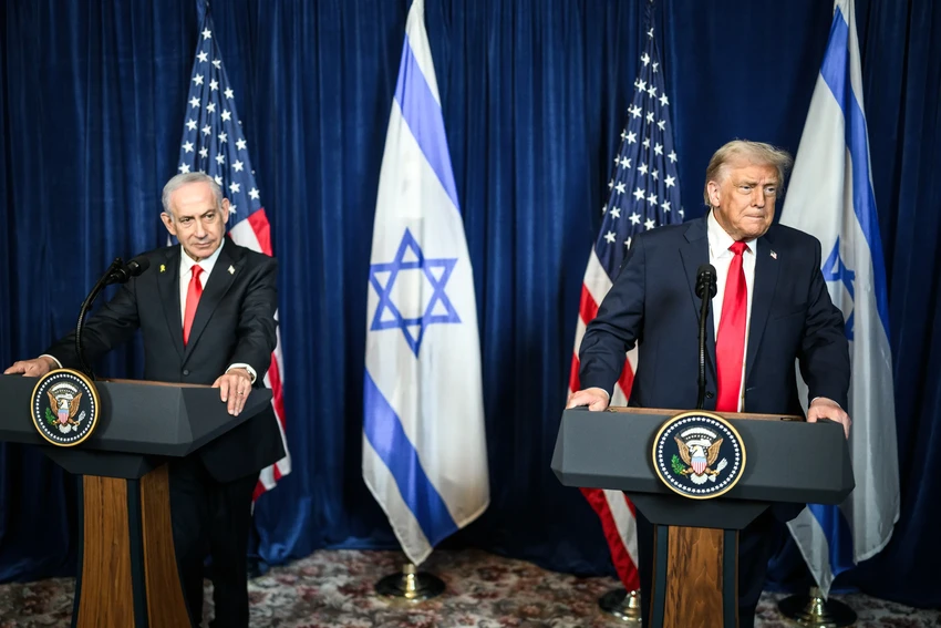 Thủ tướng Israel Benjamin Netanyahu và Tổng thống Mỹ Donald Trump.jpg