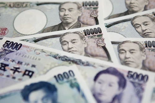 yen-9192-1388984816.jpg