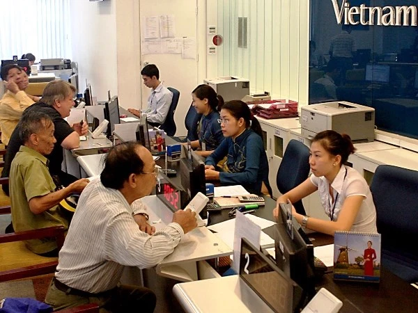 Vietnam Airlines: Nhiều kẽ hở trong việc bán vé bay ảnh 1
