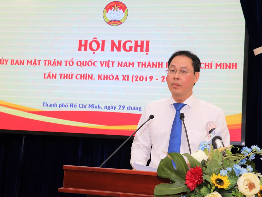 Phó Chủ tịch Thường trực Ủy ban MTTQ Việt Nam TP Nguyễn Thành Trung báo cáo, đánh giá kết quả công tác Mặt trận năm 2022 Phó Chủ tịch Thường trực Ủy ban MTTQ Việt Nam TP Nguyễn Thành Trung báo cáo, đánh giá kết quả công tác Mặt trận năm 2022
