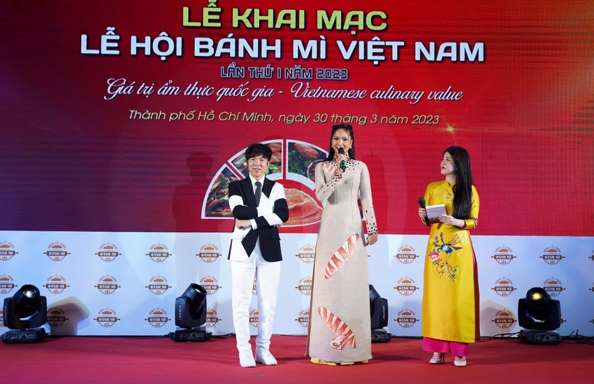 Hoa hậu H'Hen Niê chia sẻ tại sự kiện. Ảnh: VT Hoa hậu H'Hen Niê chia sẻ tại sự kiện. Ảnh: VT