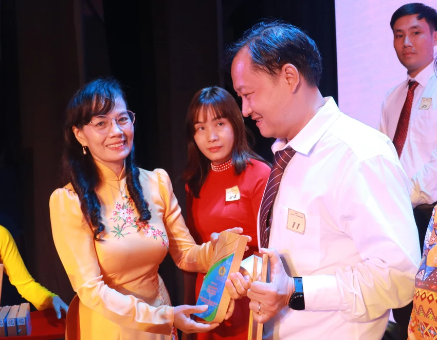 Công đoàn viên chức TP.HCM ra mắt 5 công trình tiêu biểu ảnh 6 Công đoàn viên chức TP.HCM ra mắt 5 công trình tiêu biểu ảnh 6