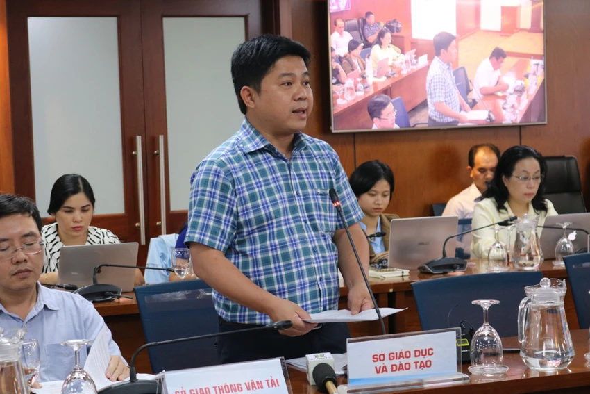 dong-tien-mua-sua-chua-may-lanh.jpg