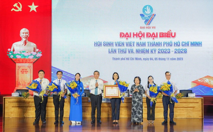 dai-hoi-sinh-vien8.jpg