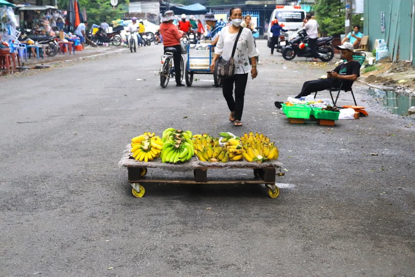 cho-cong-nhan-10.JPG
