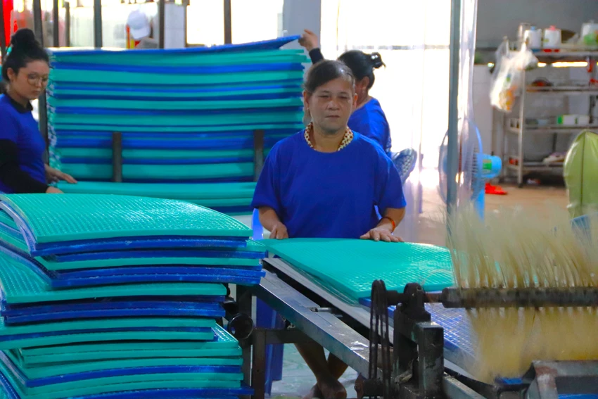 banh-trang-3-5116.jpg