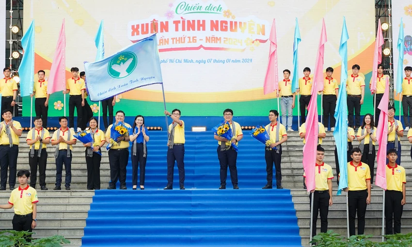 xuan-tinh-nguyen-2-4379.jpg