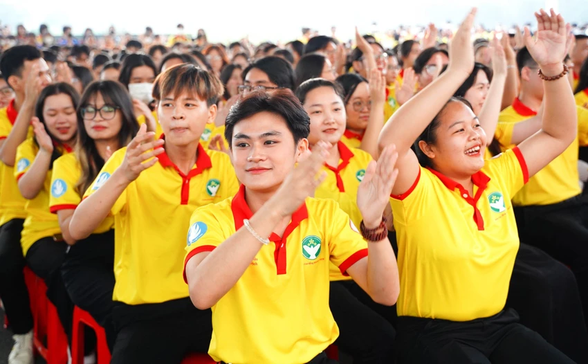 xuan-tinh-nguyen-5781.jpg