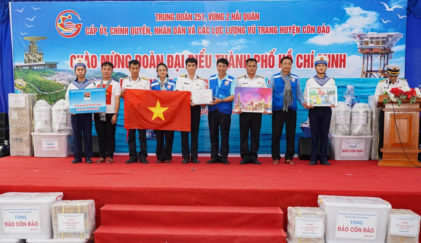 Biển đảo Tây Nam: Hải trình nghĩa tình của Đảng bộ, chính quyền và nhân dân TP.HCM