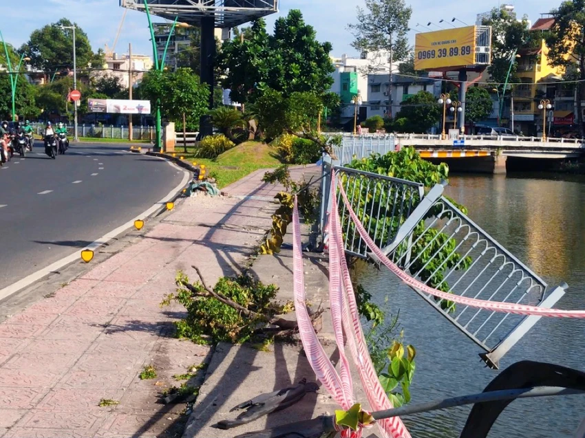 Nhanh chóng sửa chữa, khôi phục lan can về tình trạng ban đầu.jpg