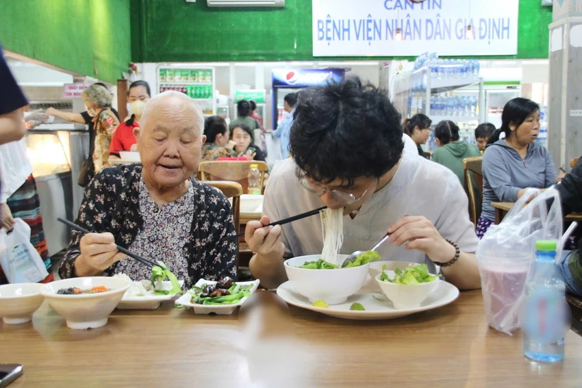 căn tin bệnh viện
