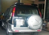 Thông tin mới vụ 'ném gạch vỡ kính xe hơi'