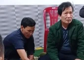Chủ tịch xã bị tạm đình chỉ công tác vì clip đánh bạc