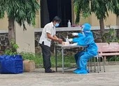 TP.HCM: 190 F0 xét nghiệm còn dương tính được cho xuất viện 