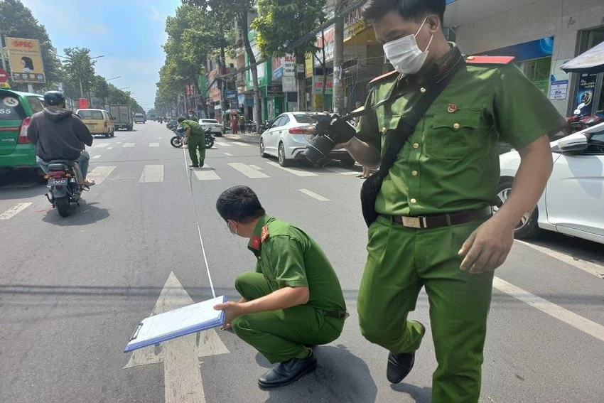 Bắt 10 người liên quan vụ 1 thiếu niên ở TP Biên Hòa bị bắn chết ảnh 2 Bắt 10 người liên quan vụ 1 thiếu niên ở TP Biên Hòa bị bắn chết ảnh 2