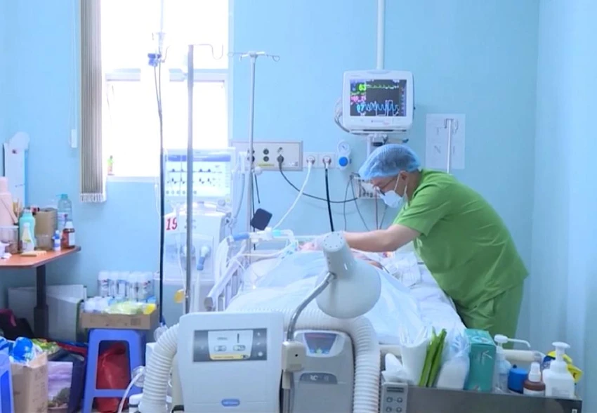 Mức hỗ trợ cao nhất là 350 triệu đồng đối với Tiến sĩ, bác sĩ chuyên khoa II. Ảnh: VH.