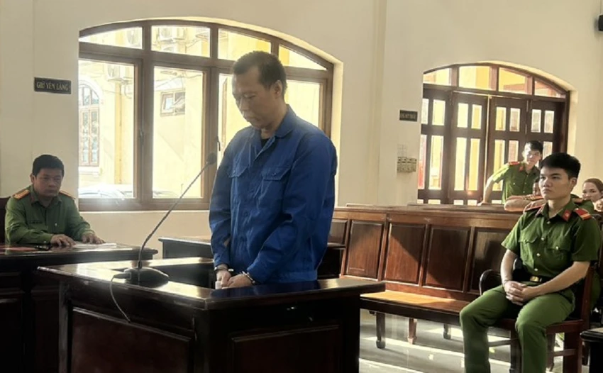 giết con gái.jpg