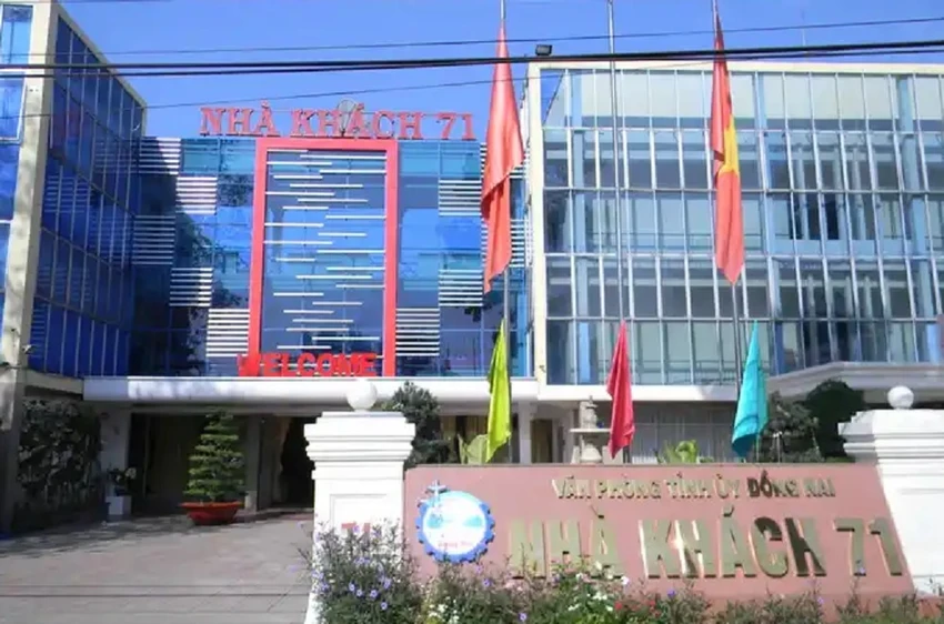 đấu giá..jpg