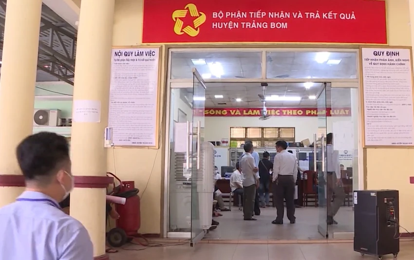 cán bộ .jpg