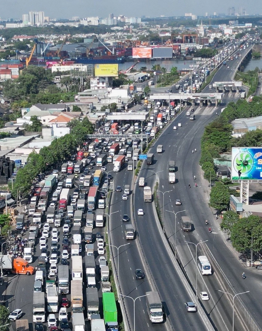 kẹt xe 8.jpg