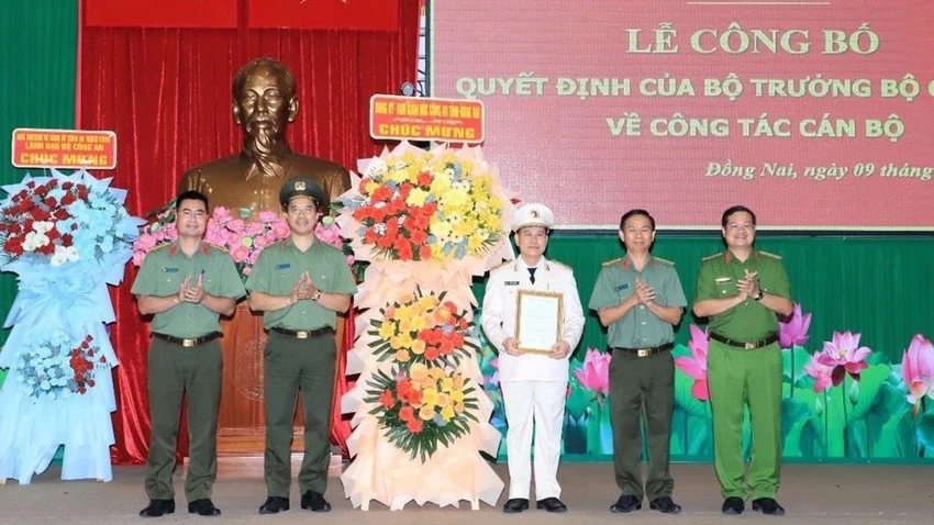 phó giám đốc công an....jpeg