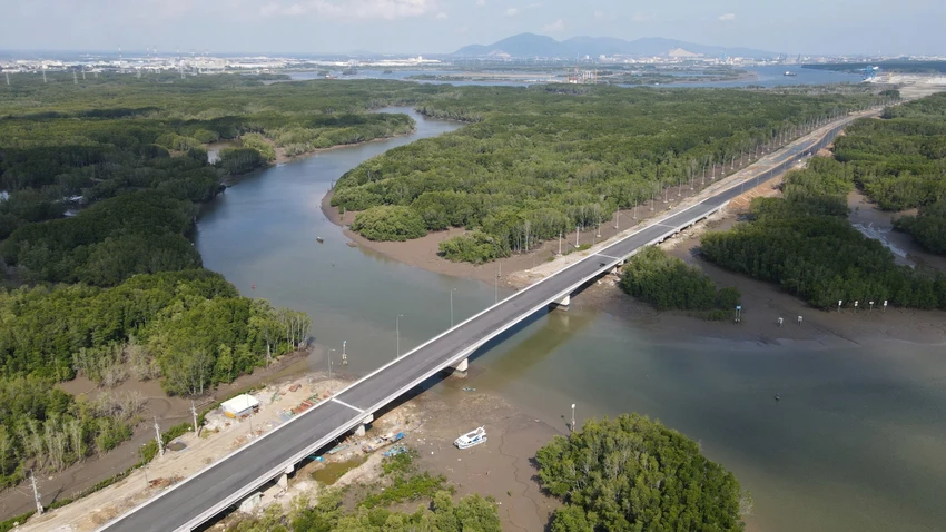 cảng biển phước an 39.jpg