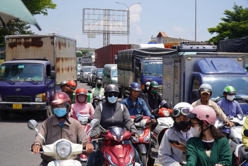 quốc lộ 51.jpg