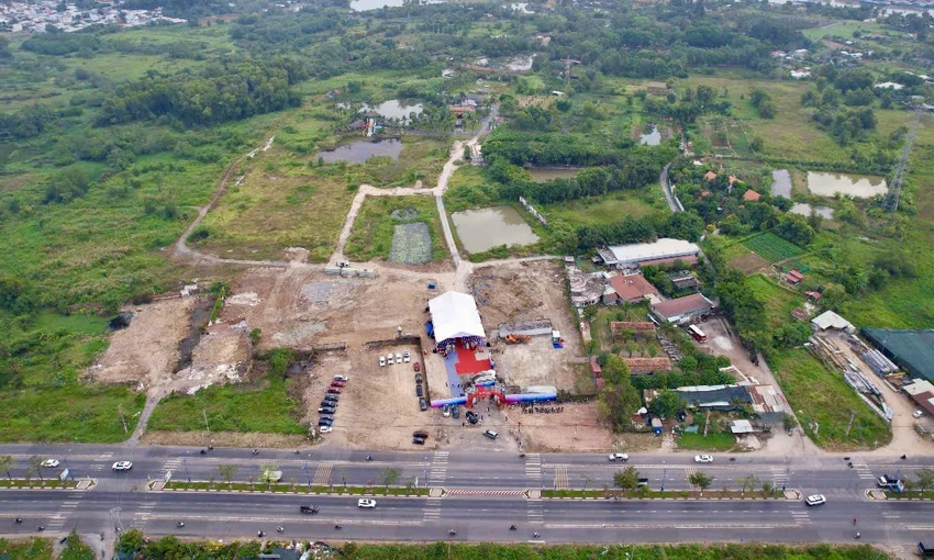 Dự án AeonMall Biên Hòa có diện tích gần 11 ha tại đường Đặng Văn Trơn, phường Trấn Biên, tỉnh Đồng Nai. Ảnh: VŨ HỘI. trung tâm thương mại 1.jpg