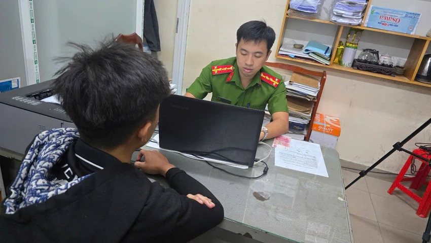 đánh hội đồng 1.jpeg