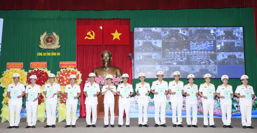 Bộ công an 3.jpg