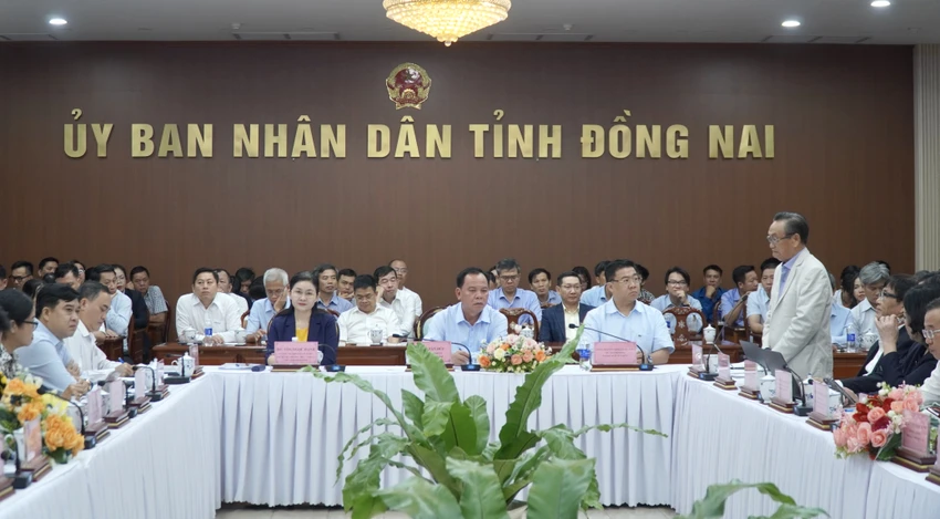 Trung tâm logistics 1.jpg