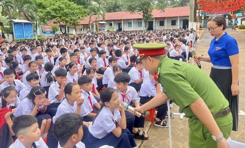 an toàn trường học 3.jpg