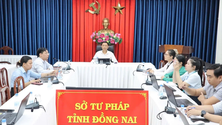 chứng thực