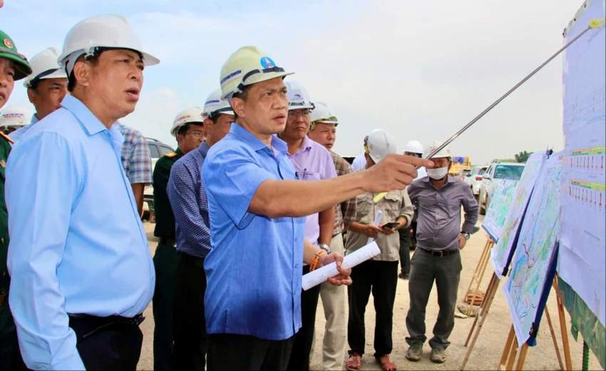 Cao tốc .jpg
