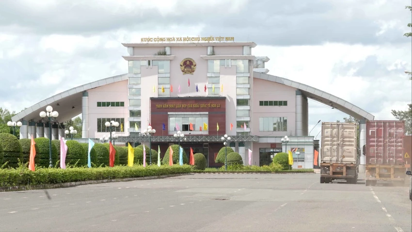 cửa khẩu 1.jpeg