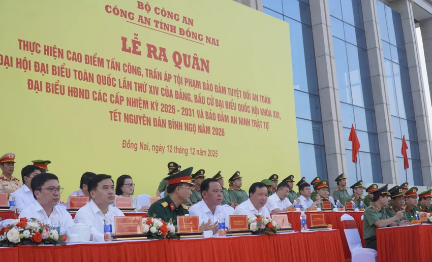 công an 48.jpg
