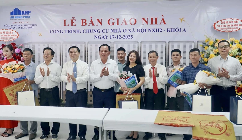cao tốc 8.jpg