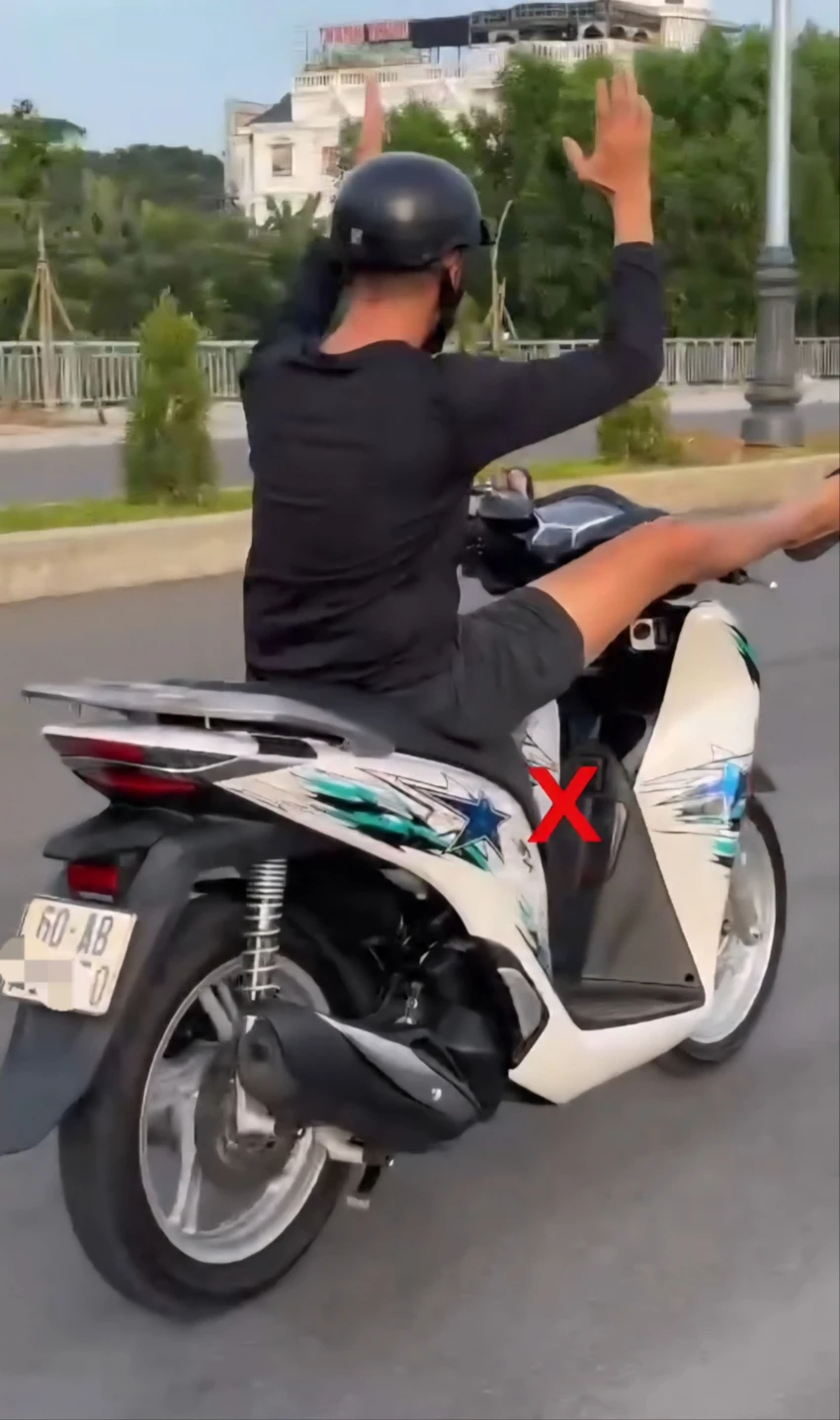 Tịch thu xe .jpg