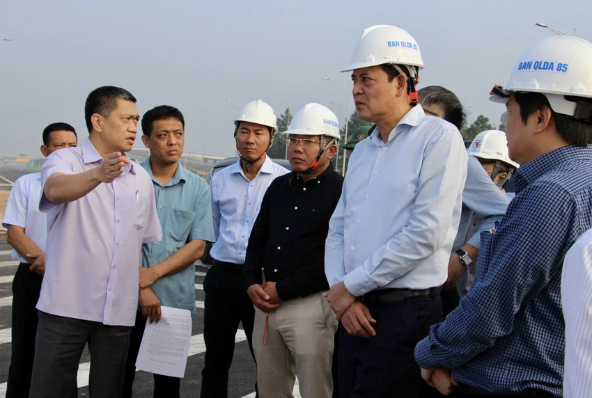 cao tốc 1.jpg