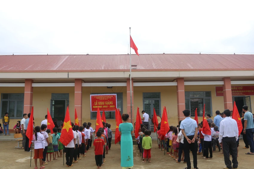 Toàn cảnh buổi lễ khai giảng. Ảnh: AX