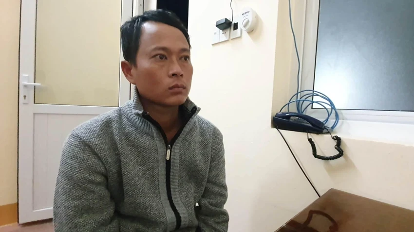 Lê Văn Nghĩa tại cơ quan công an. Ảnh: SĐ Lê Văn Nghĩa tại cơ quan công an. Ảnh: SĐ